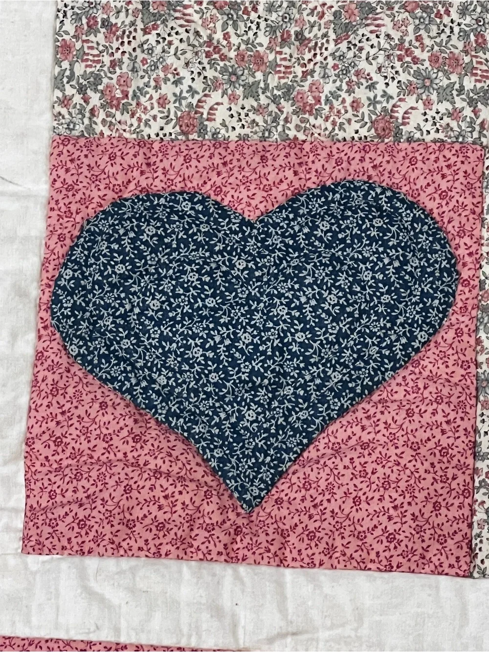 Handmade Heart Quilt Wall Hanging Pink Floral Patchwork 33x33